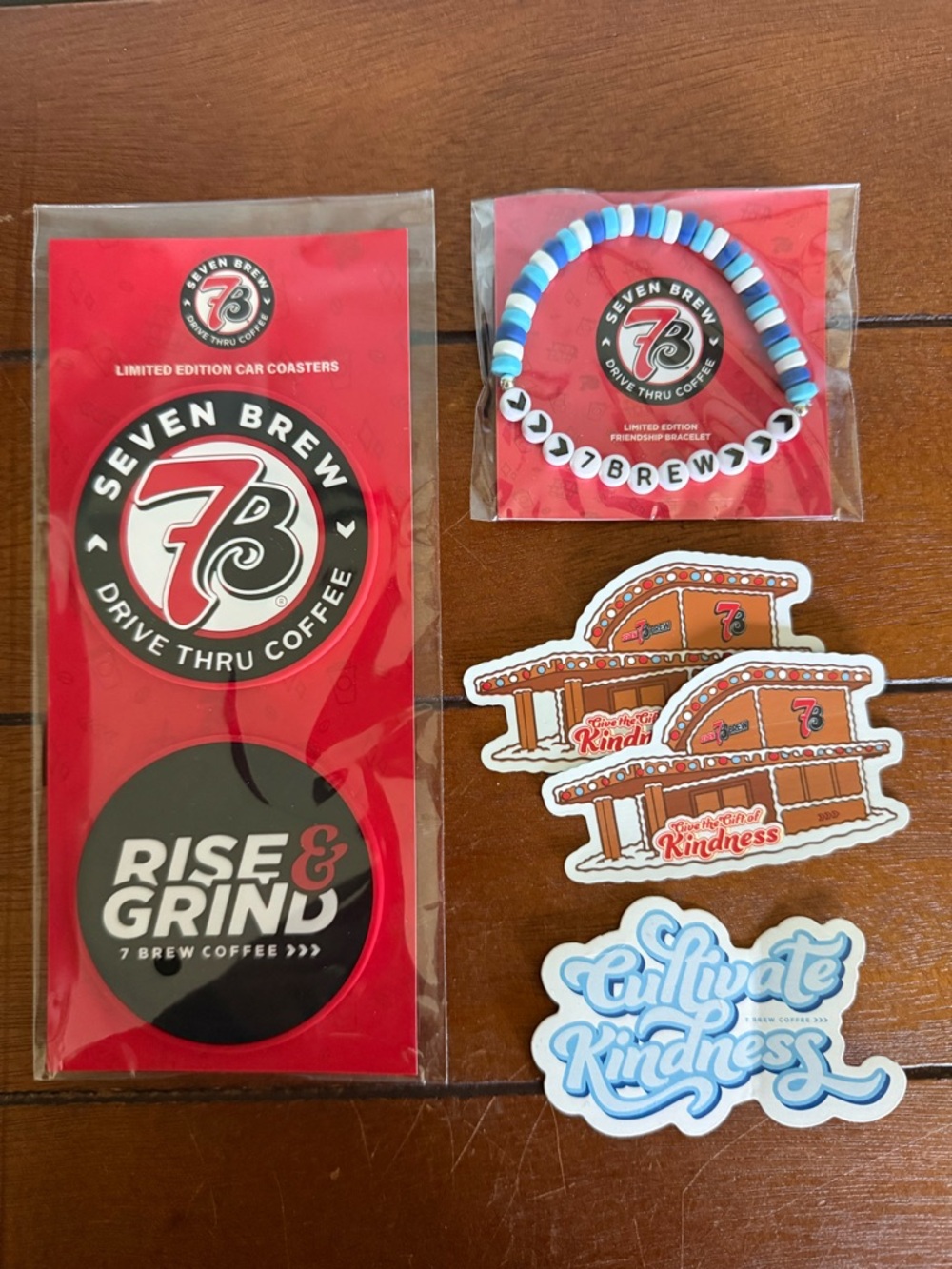 7Brew Seven Brew Friendship Bracelet, Coaster Set & Stickers BRAND NEW
